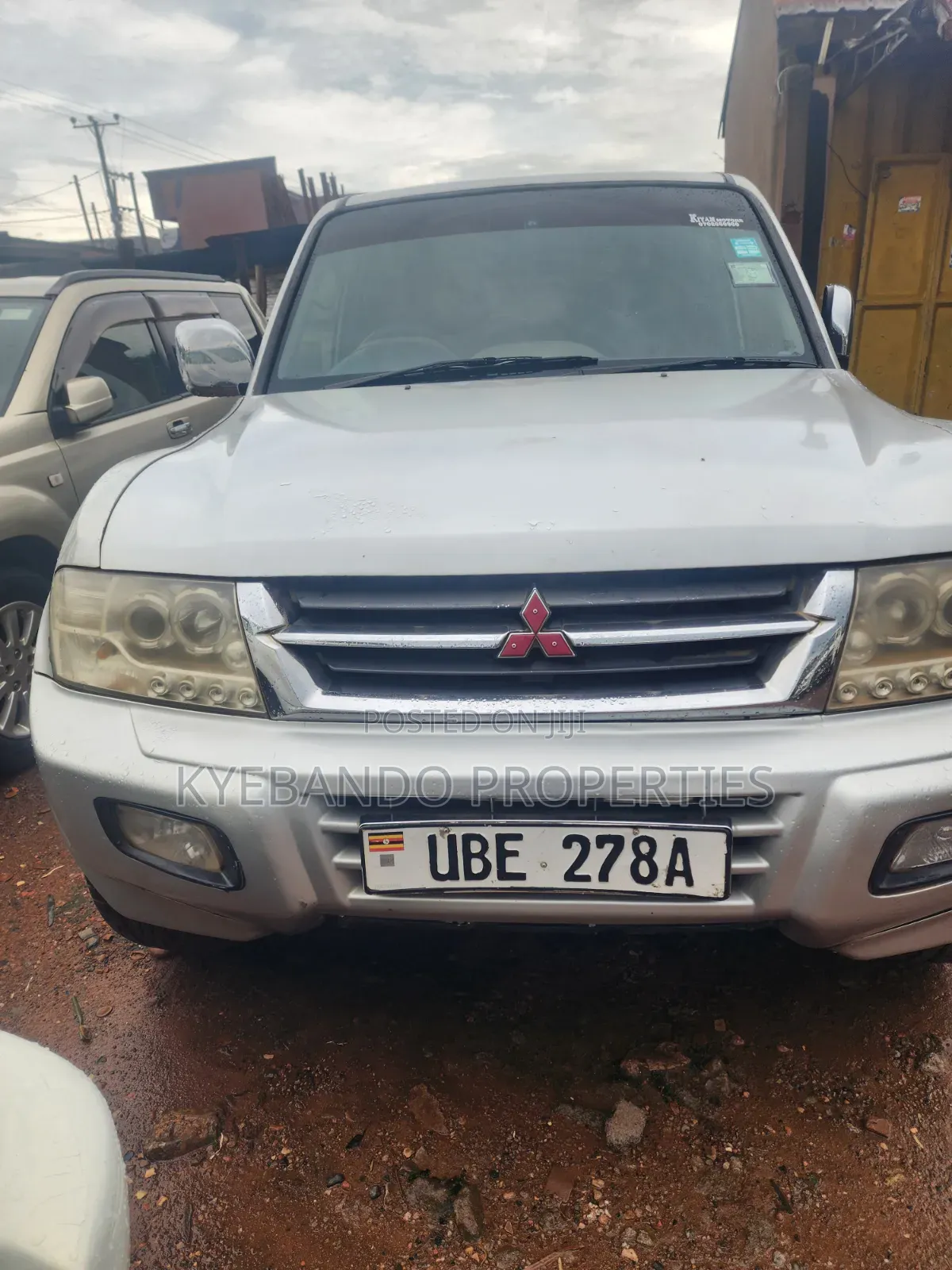 Mitsubishi Pajero Sport 2002 Silver