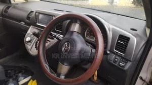 Toyota Wish 2008 Silver