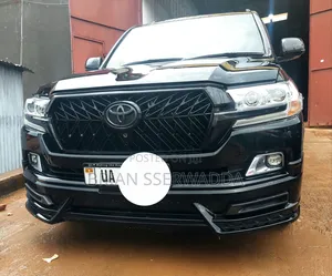Toyota Land Cruiser 2010 Black