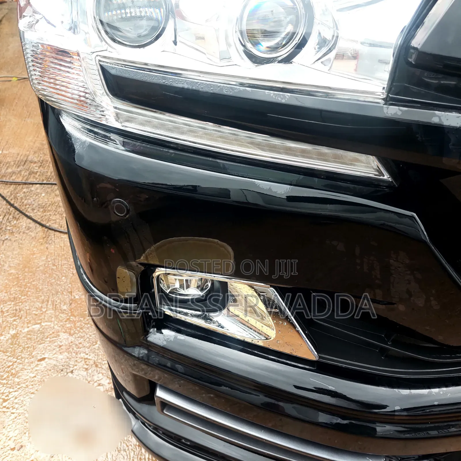 Toyota Land Cruiser 2010 Black