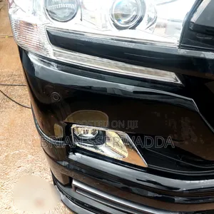 Toyota Land Cruiser 2010 Black