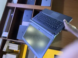 Laptop Dell Latitude 3350 4GB Intel Core i5 HDD 500GB