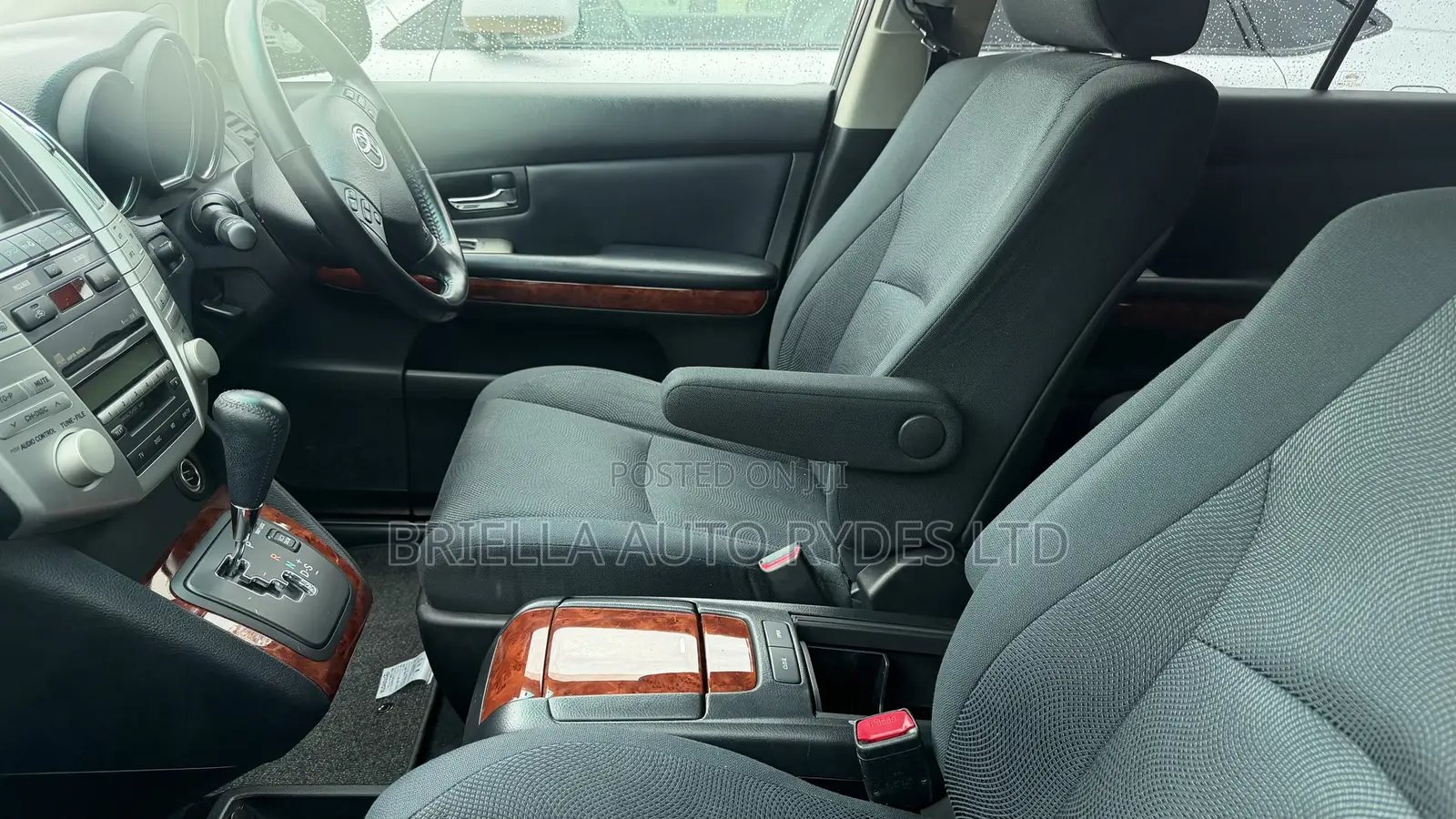 Toyota Harrier 2011 Black