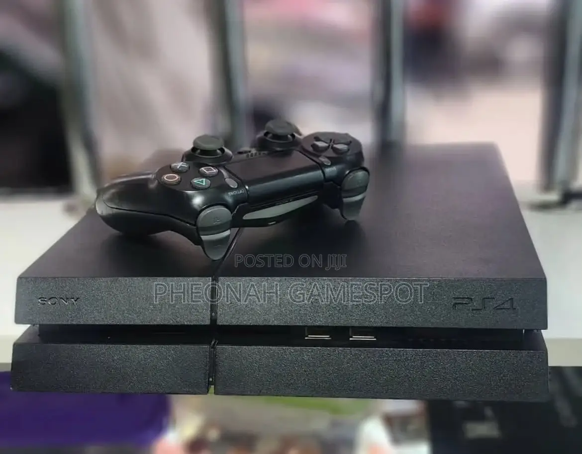 Ps4 2 Controllers 10+ Games Inside Come Quick if Interested