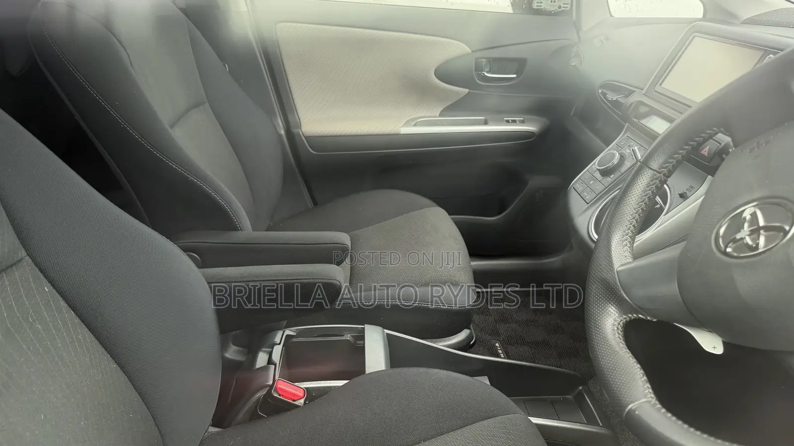 Toyota Wish 2011 Off white