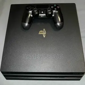 Grand Ps4 Pro: 10 Games 2 Controllers - Tested Working