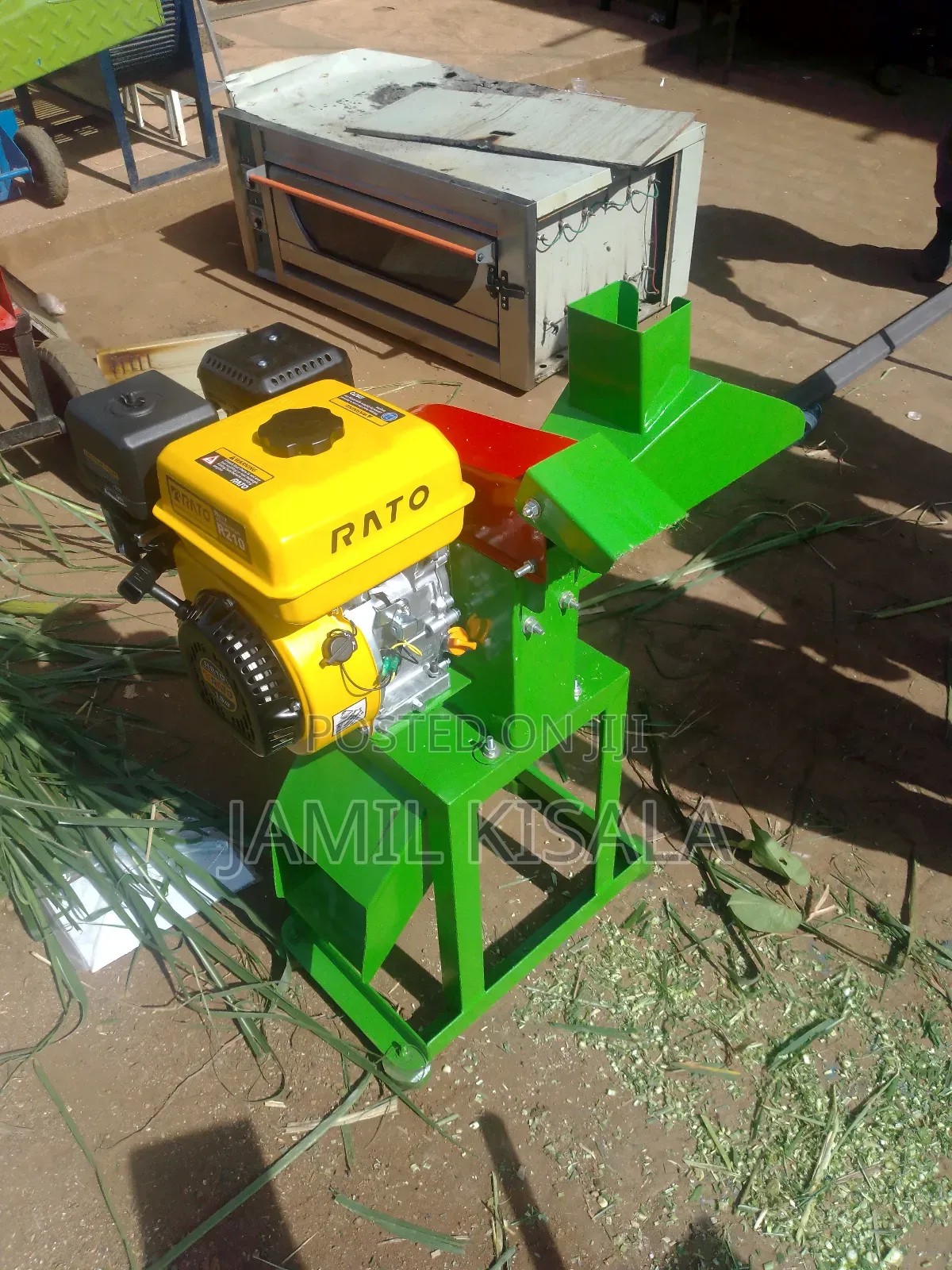 Chopper of Silage With a Rato Petrol Engine