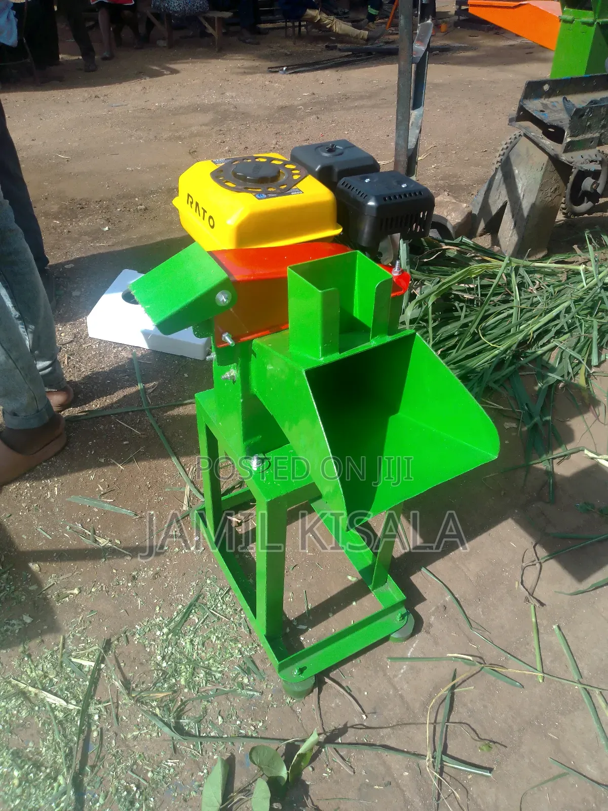 Chopper of Silage With a Rato Petrol Engine