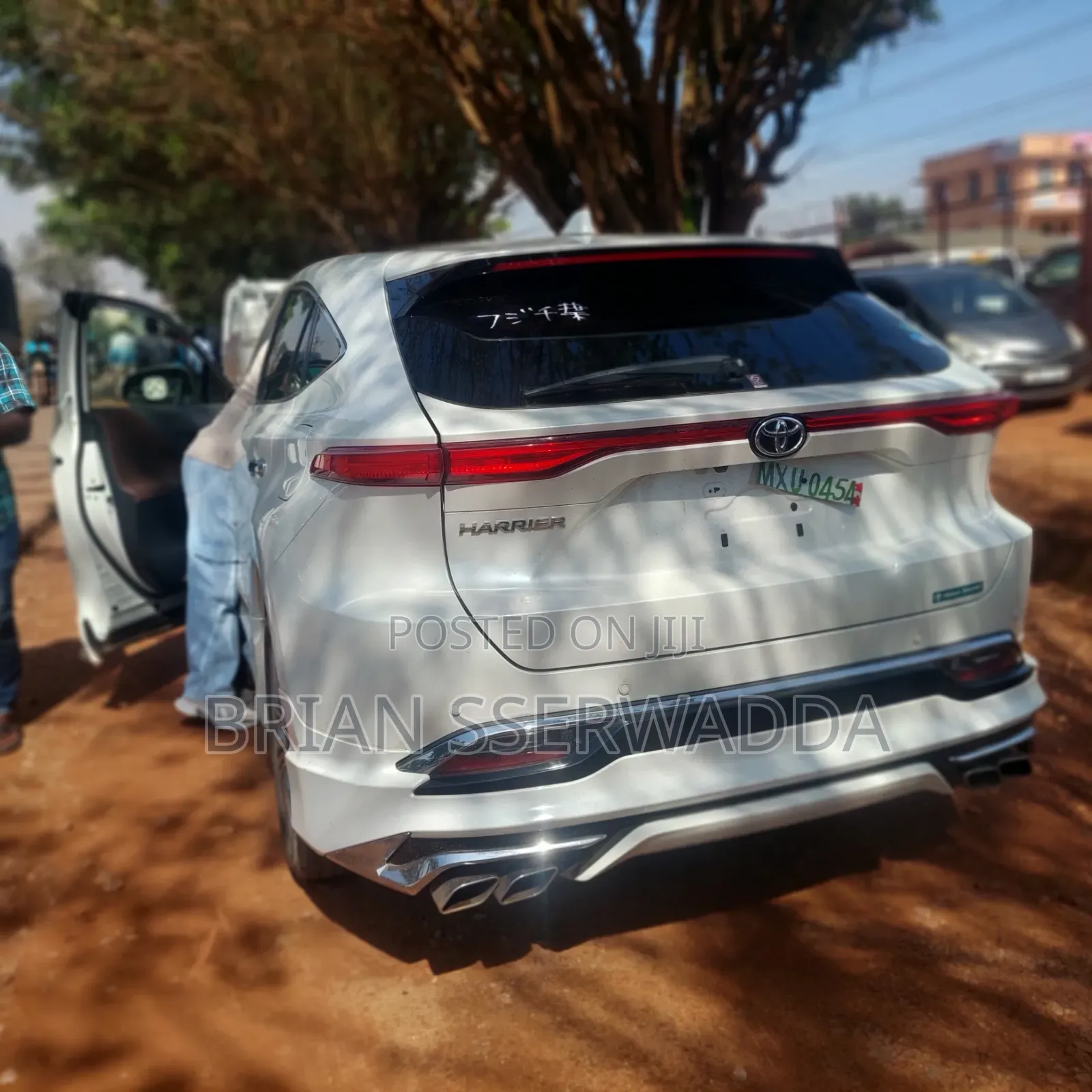 Toyota Harrier 2.0 2020 White
