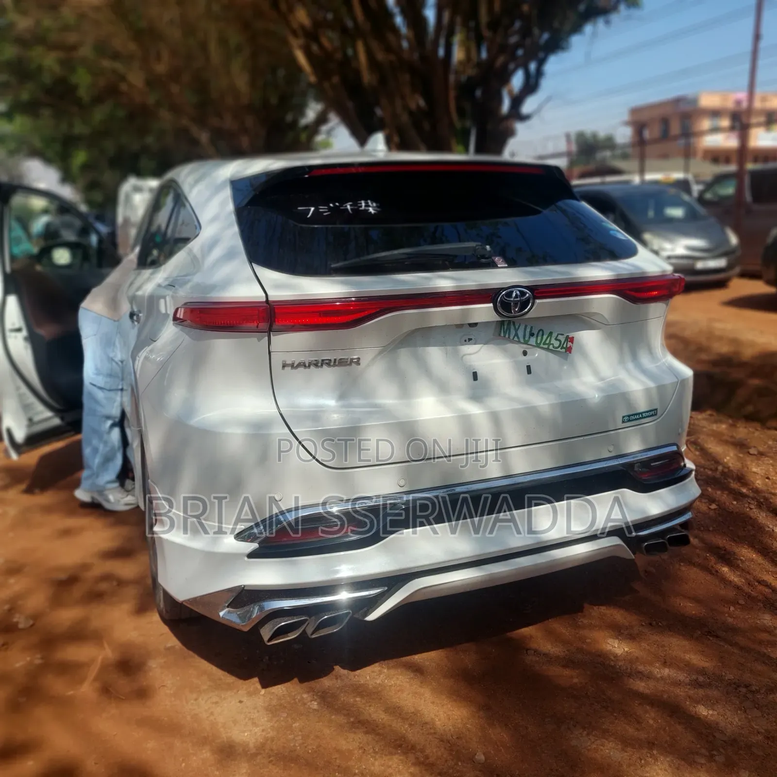 Toyota Harrier 2.0 2020 White