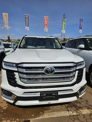 Toyota Land Cruiser 2023 White