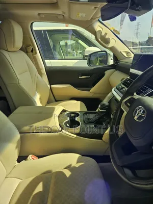 Toyota Land Cruiser 2023 White