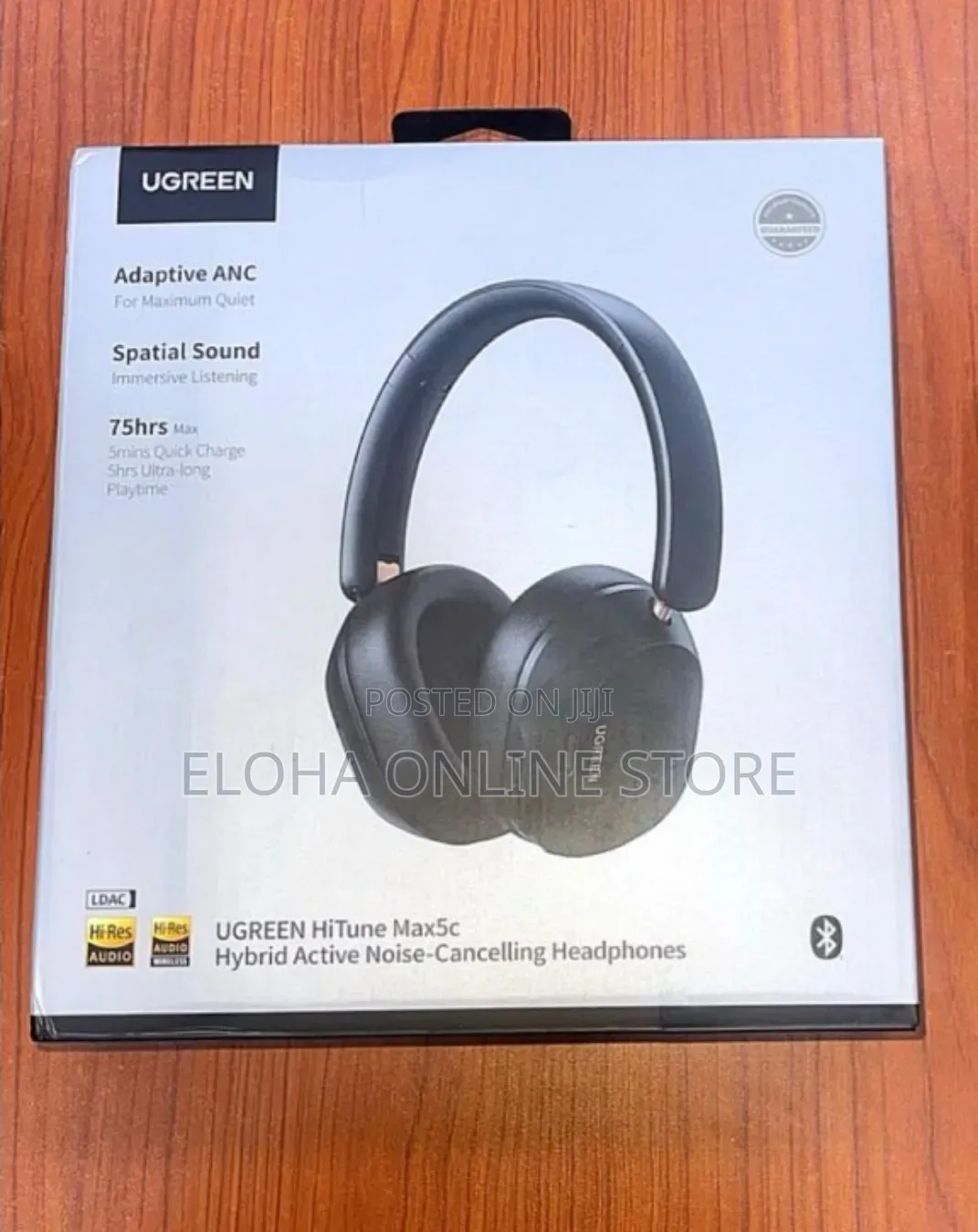Ugreen Hitune Max5c Hybrid Active Noise-Cancelling Headphones.