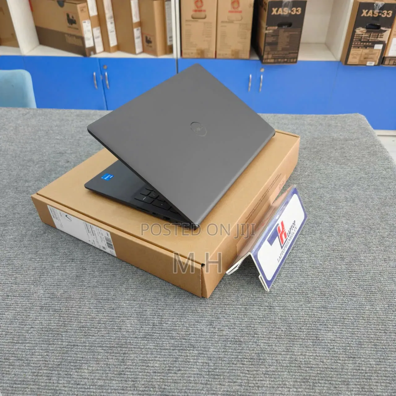 Laptop Dell Vostro 3520 8GB Intel Core i5 HDD+SSD 256GB