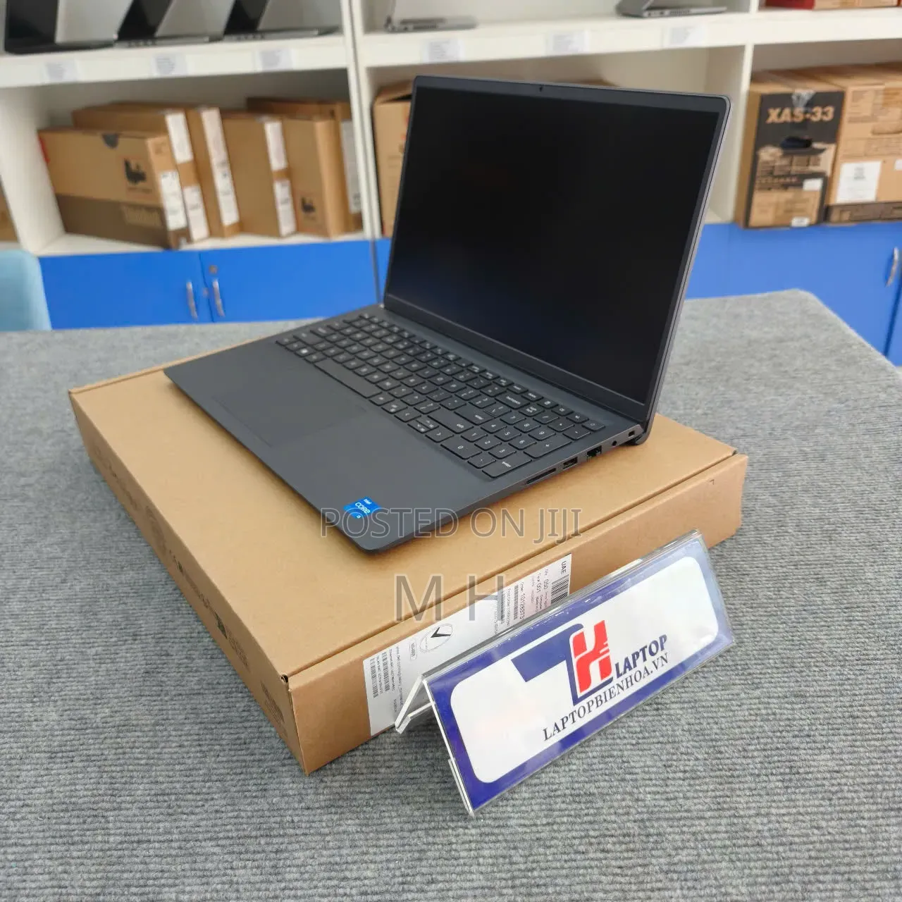 Laptop Dell Vostro 3520 8GB Intel Core i5 HDD+SSD 256GB