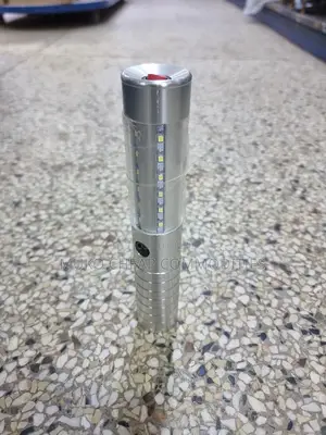 Short Bar Light