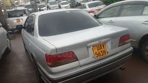 Toyota Carina 2001 Silver