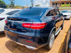 Mercedes-Benz GLE-Class GLE 350d 4MATIC 2017 Blue