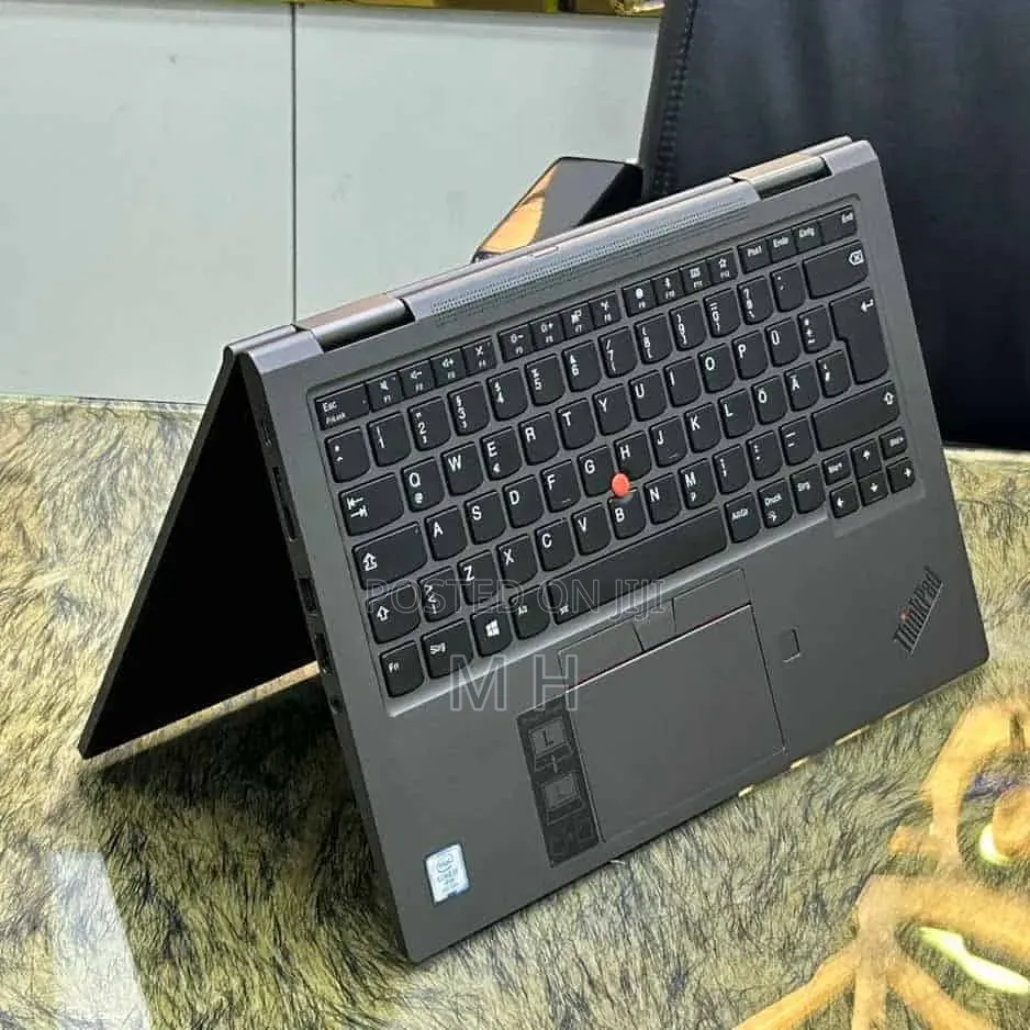 Laptop Lenovo ThinkPad X1 Yoga 16GB Intel Core i7 SSD 256GB