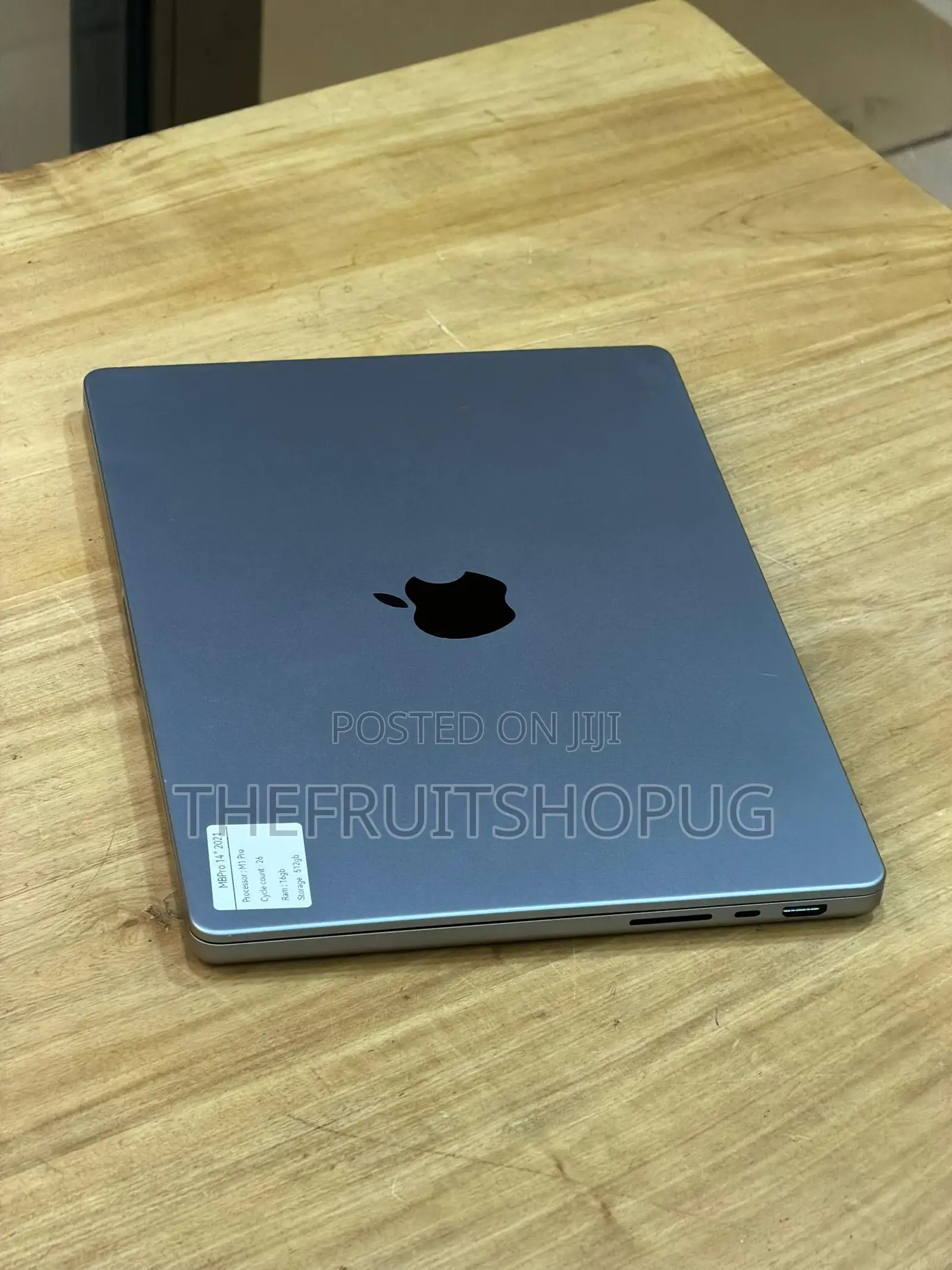 Laptop Apple MacBook Pro 2021 M1 16GB Apple M1 Pro SSD 512GB