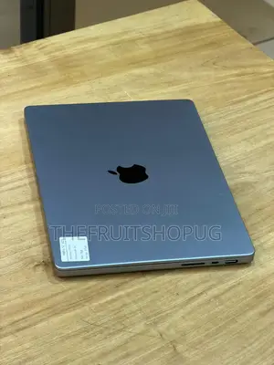 Laptop Apple MacBook Pro 2021 M1 16GB Apple M1 Pro SSD 512GB