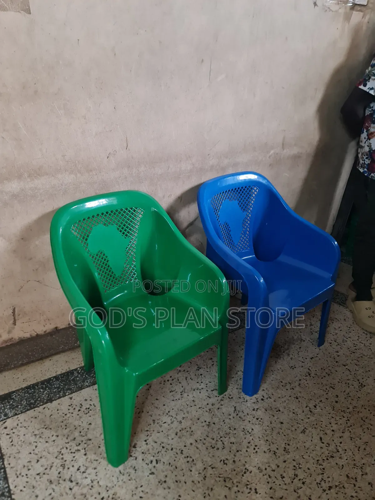 Avro Furniture Plastic Chairs Plastic Chairs