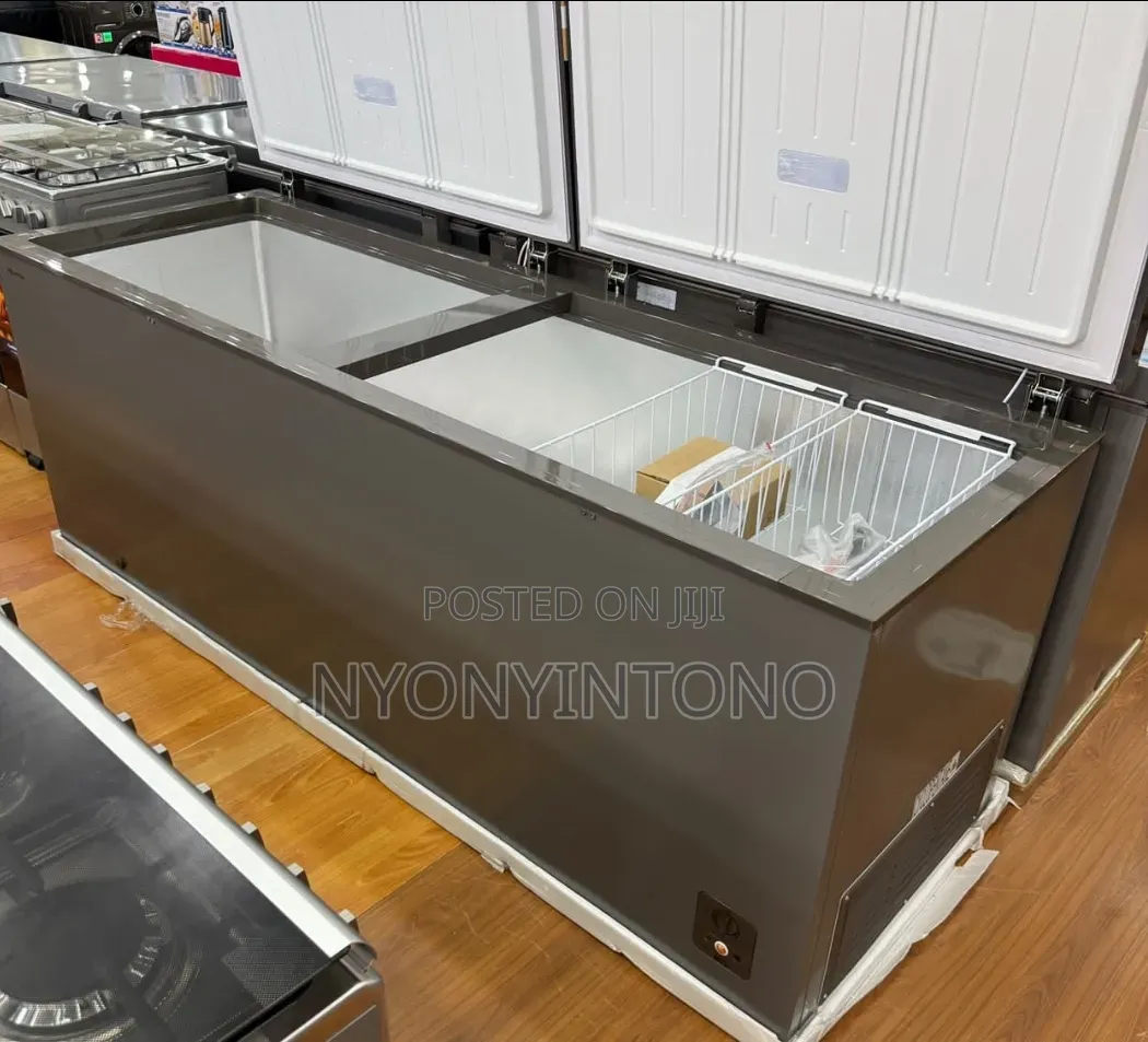 Hisense 940liters Double Door Chest Freezer