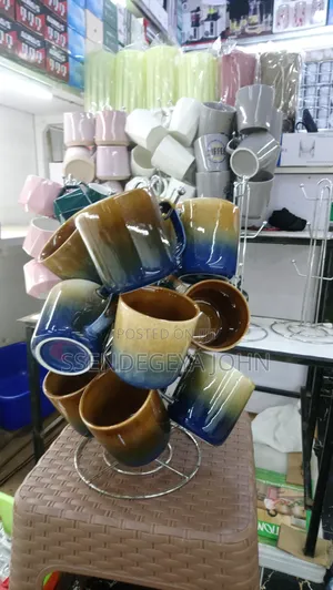 Two-Tone Ceramic Coffee Mugs