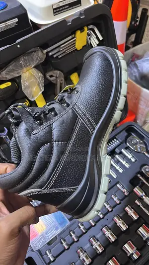 Safety Shoes