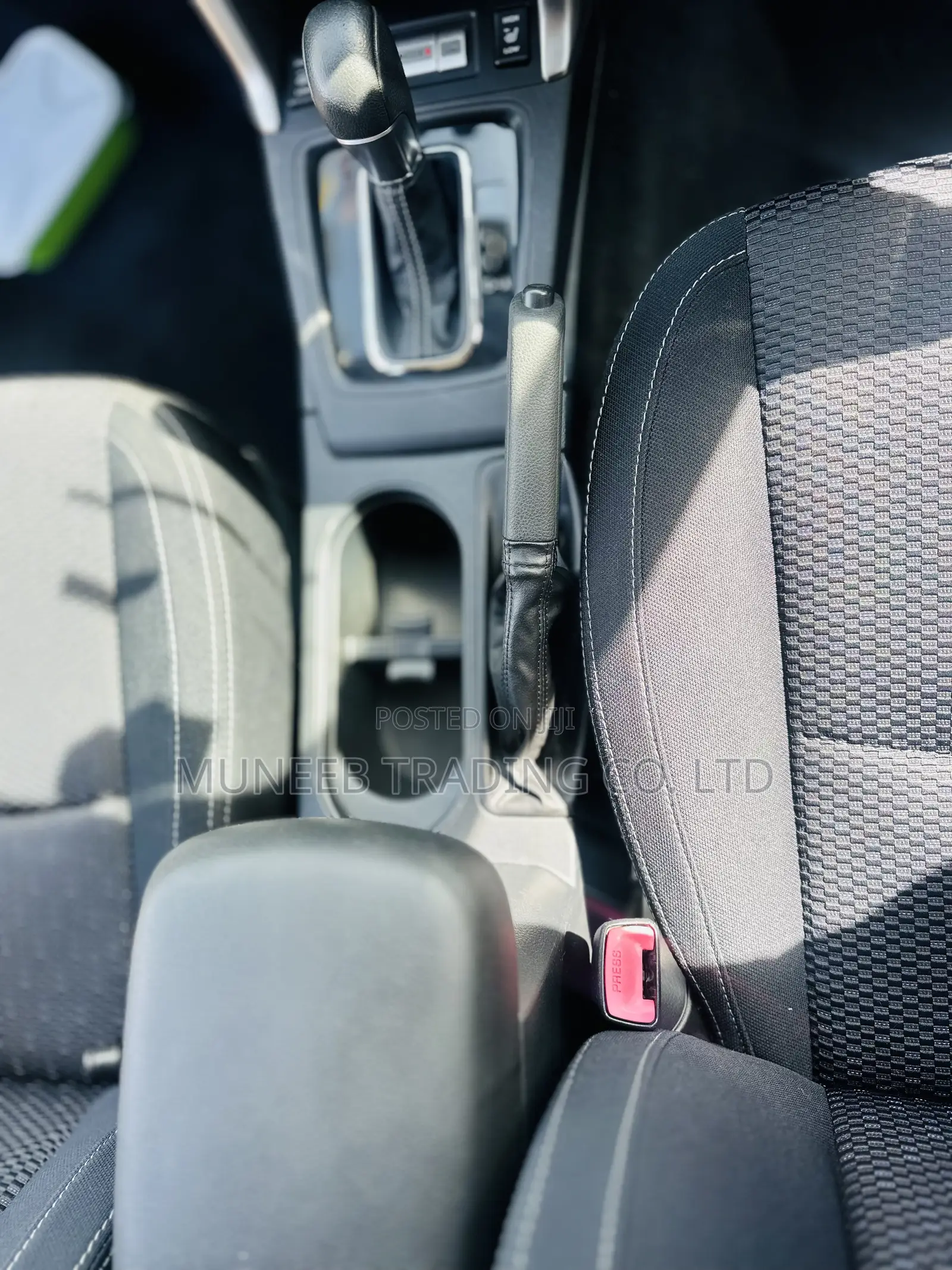 Subaru Forester 2.5X 2013 Gold