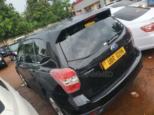 Subaru Forester 2015 Black