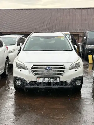 Subaru Outback 2.5i 4dr Wagon AWD (2.5L 4cyl CVT) 2015 White