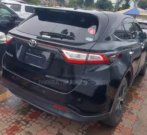 Toyota Harrier 2017 Black