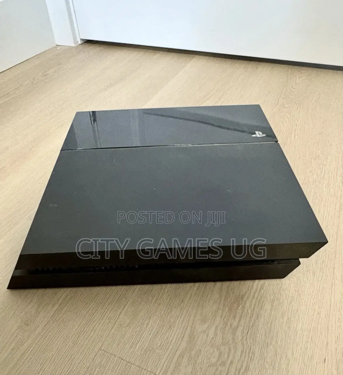 Sony Playstation 4 Ps4 500gb Console No Controllers - No Cords