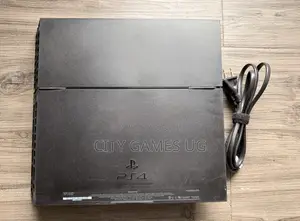 Sony Playstation 4 (Ps4) 500gb Console - Jet Black Console Only .;: