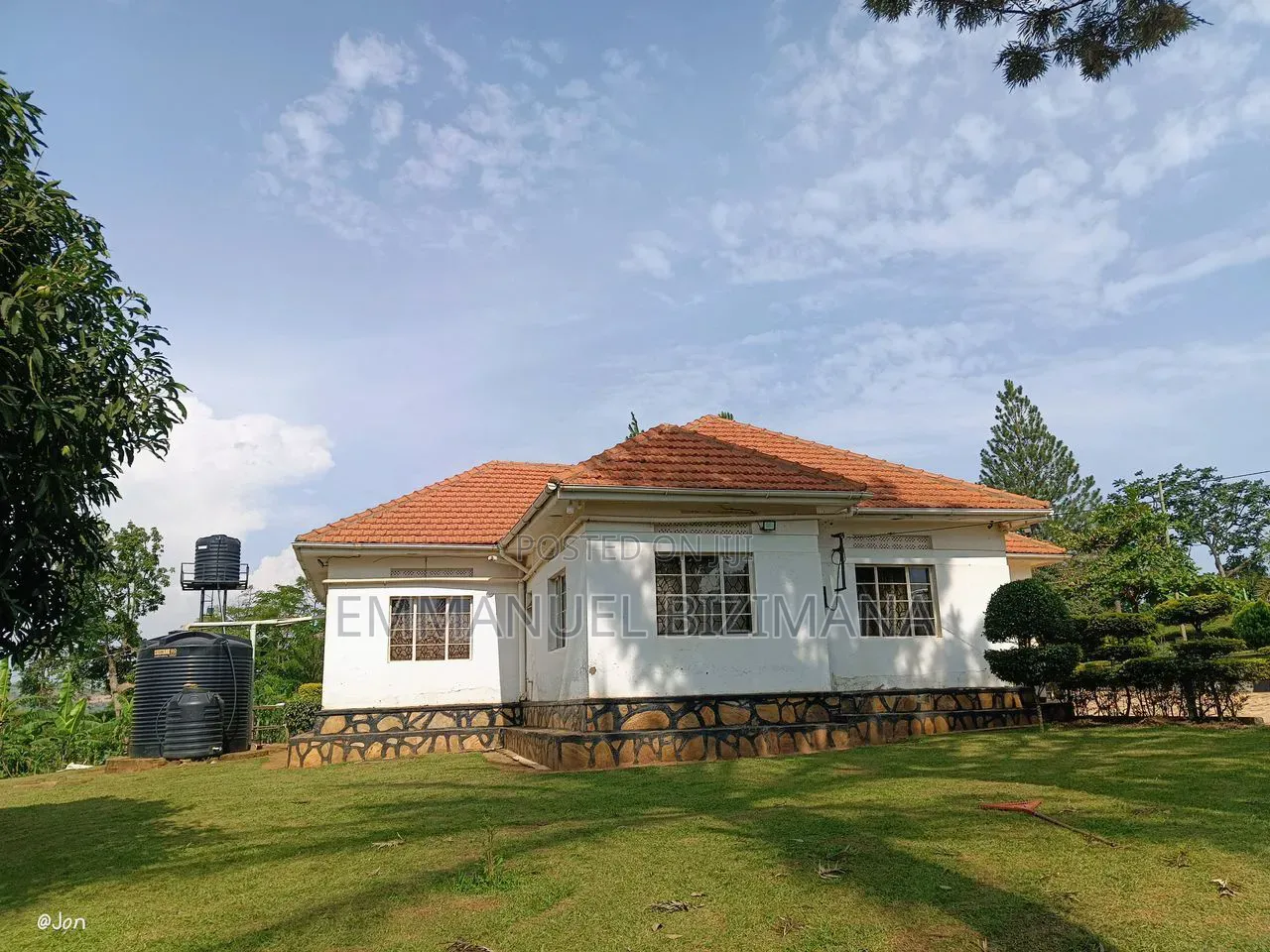 Furnished 4bdrm Bungalow in Entebbe, Central Division for sale