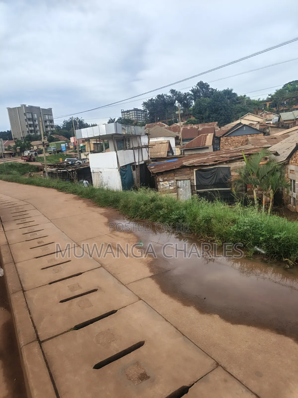 4acres of Land on Sale in Bukoto