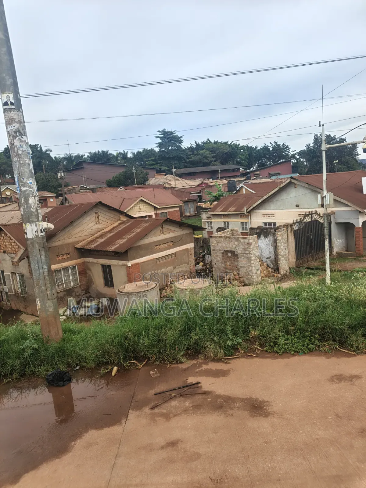 4acres of Land on Sale in Bukoto