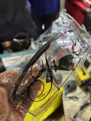 Safety Glasses (Focus)