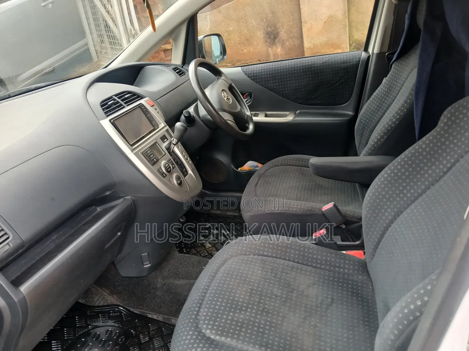 Toyota Ractis 2008 White
