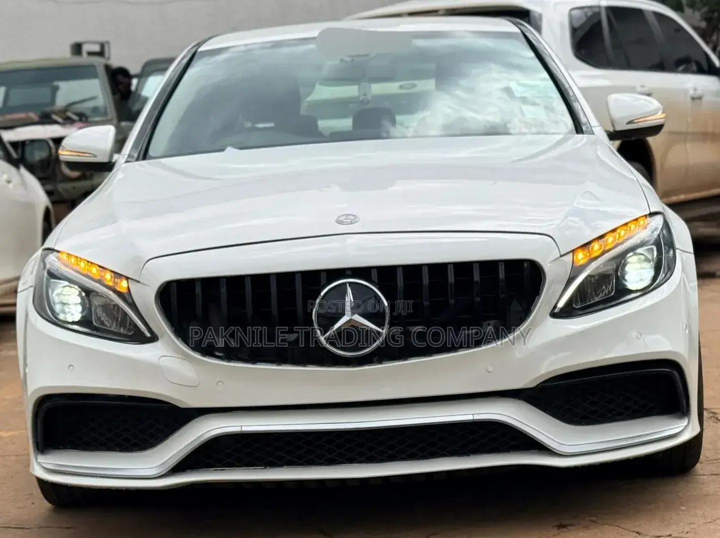 Mercedes-Benz C200 2014 White