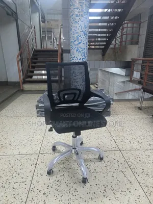 Adjustable 360 Rotating Office Chair Office Chair