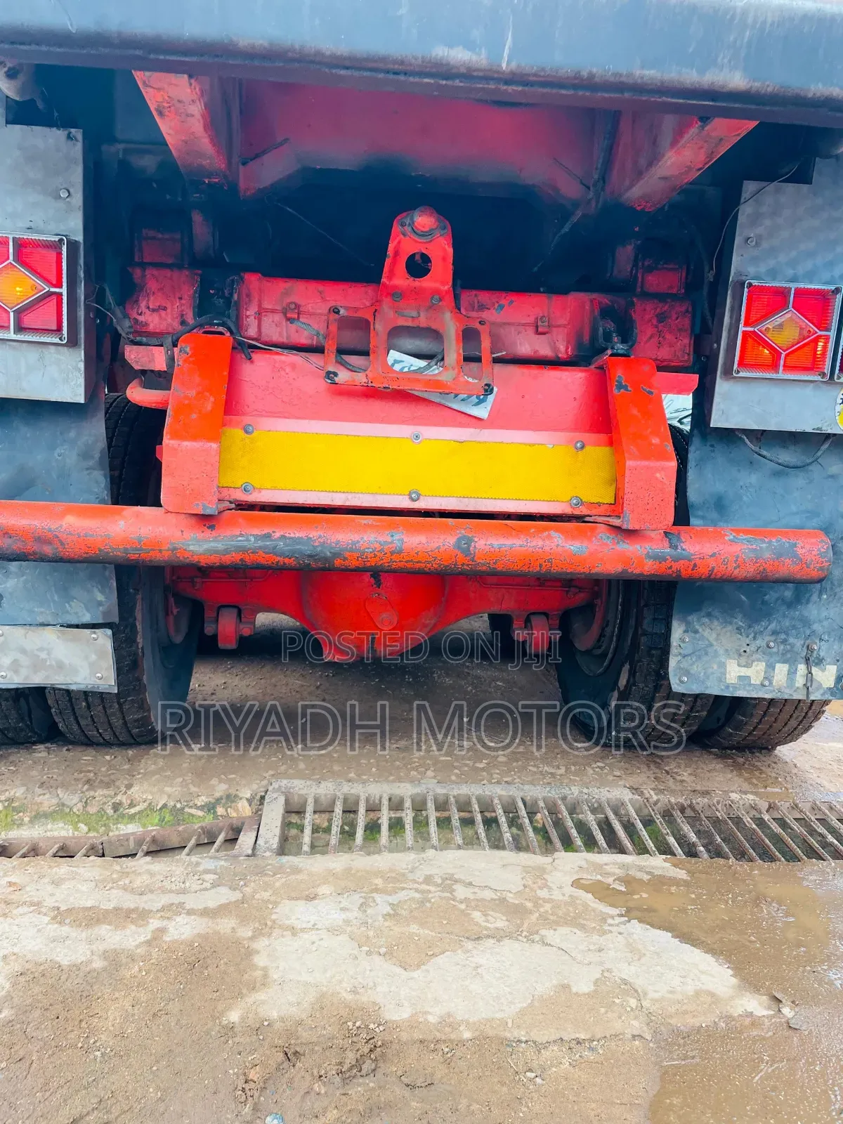 Hino 10tyres Dumper