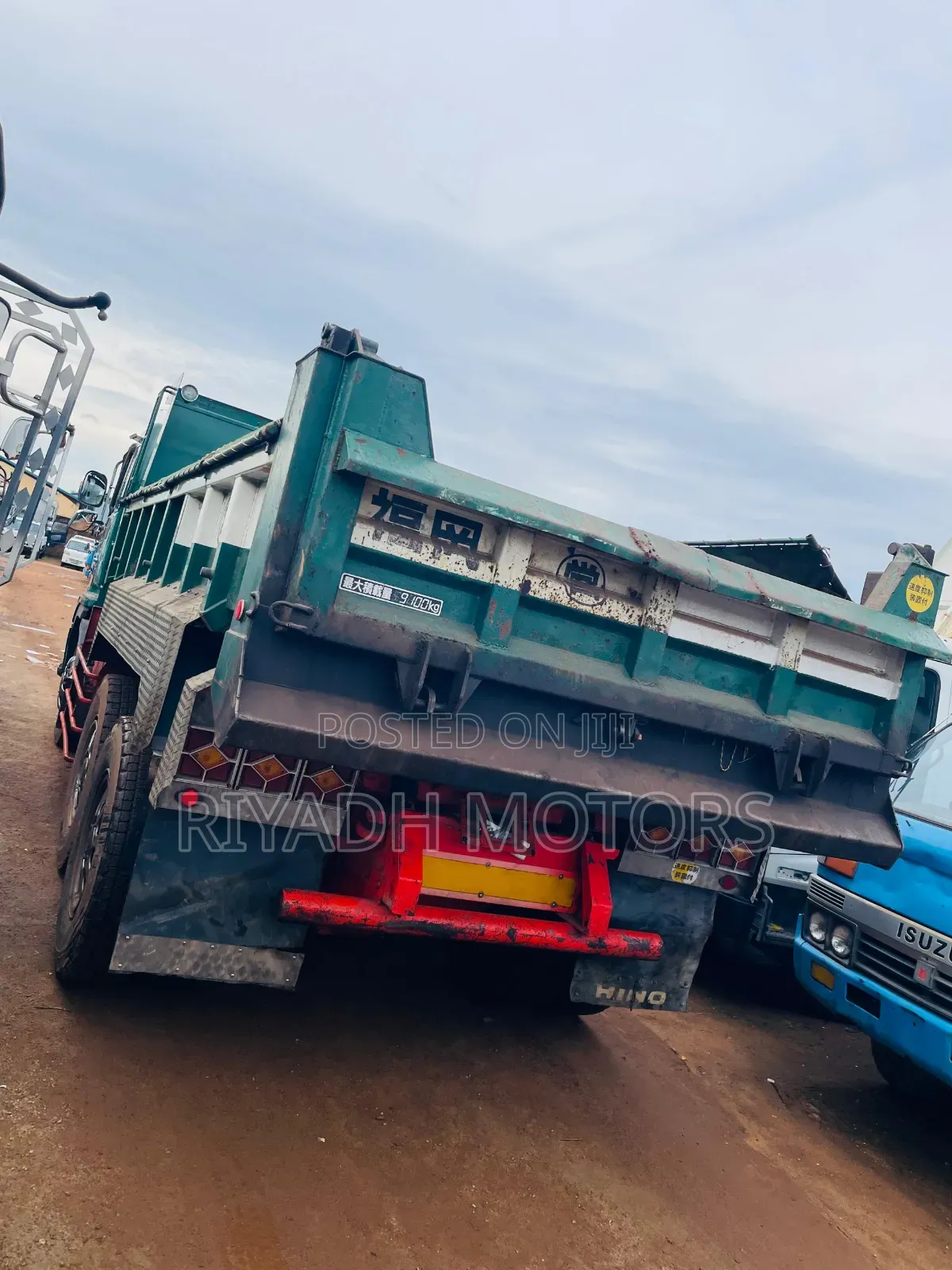 Hino 10tyres Dumper
