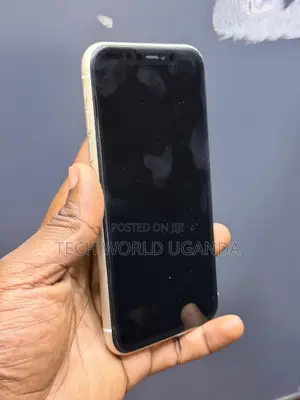 Apple iPhone 11 64 GB White