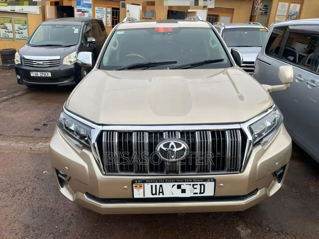 Toyota Land Cruiser Prado 3.0 D-4D (172 Hp) 2016 Gold
