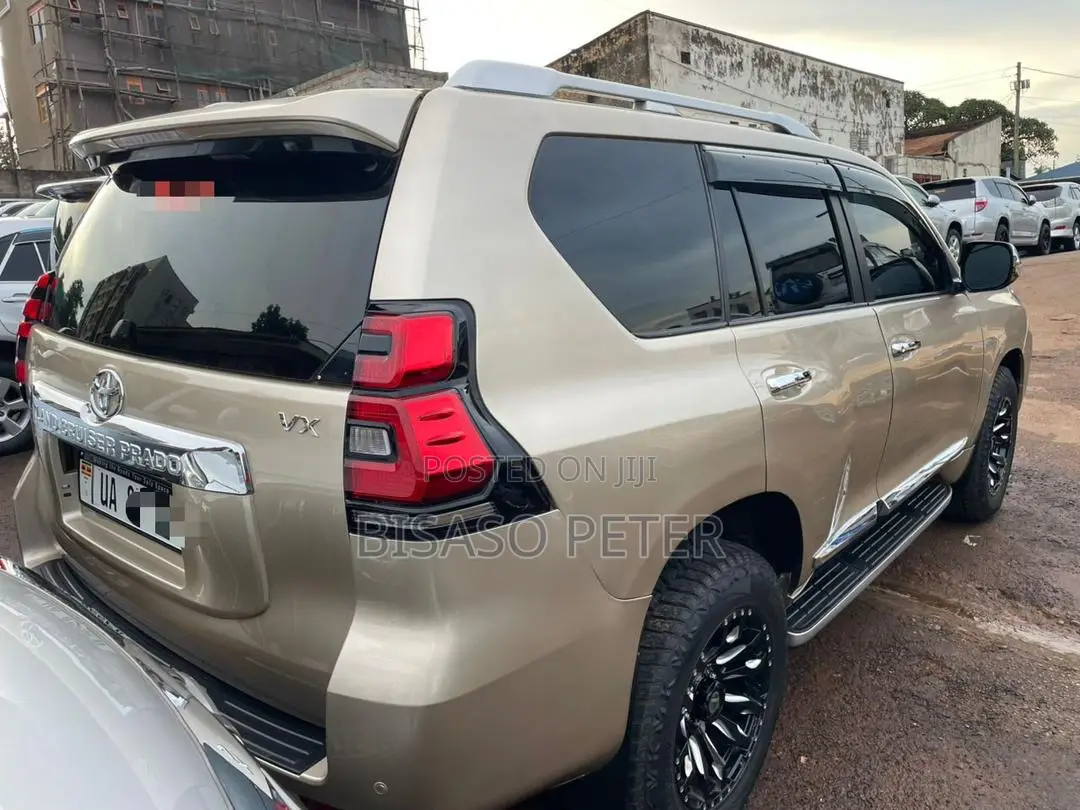 Toyota Land Cruiser Prado 3.0 D-4D (172 Hp) 2016 Gold