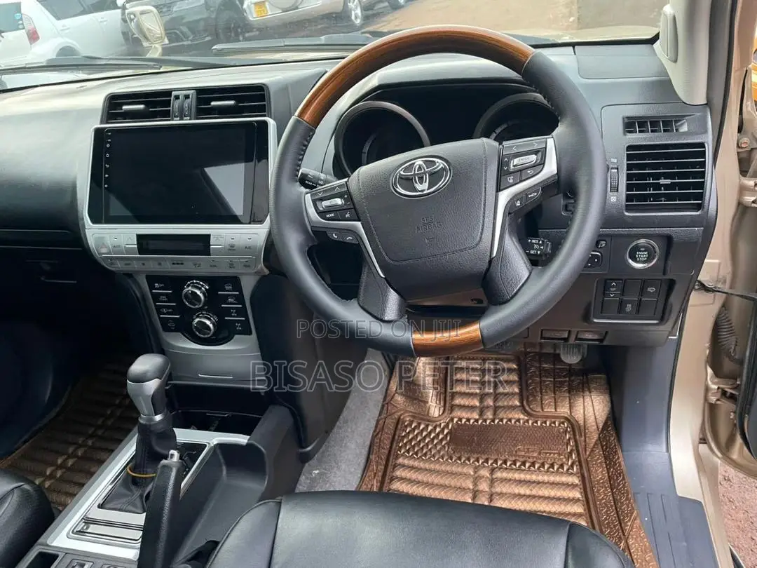 Toyota Land Cruiser Prado 3.0 D-4D (172 Hp) 2016 Gold