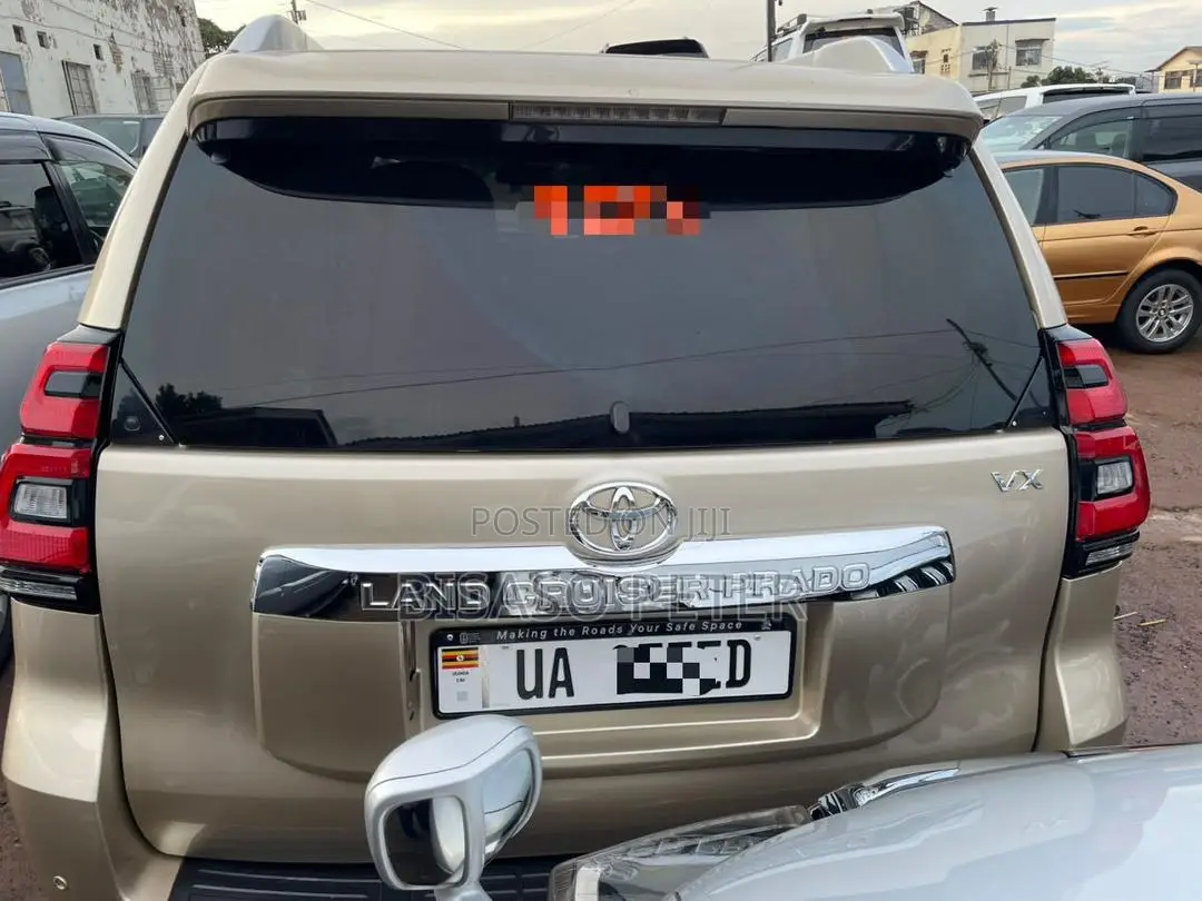 Toyota Land Cruiser Prado 3.0 D-4D (172 Hp) 2016 Gold