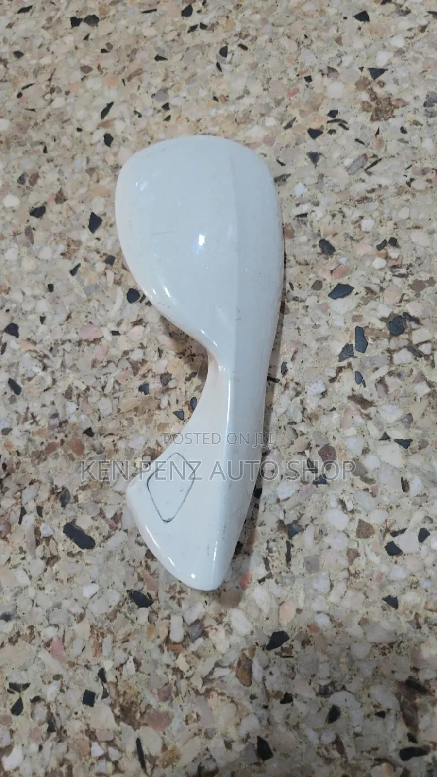 Toyota Verifier 2010 - 2012 Fender Mirror